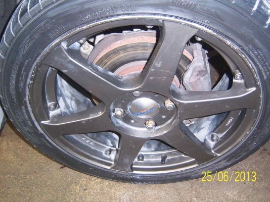 แม็กญี่ปุ่น 17 x 7 พร้อมยาง 4รู114 แม็กญี่ปุ่น 17 x 7 พร้อมยาง 4รู114