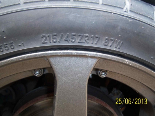 แม็กญี่ปุ่น 17 x 7 พร้อมยาง 4รู114 แม็กญี่ปุ่น 17 x 7 พร้อมยาง 4รู114