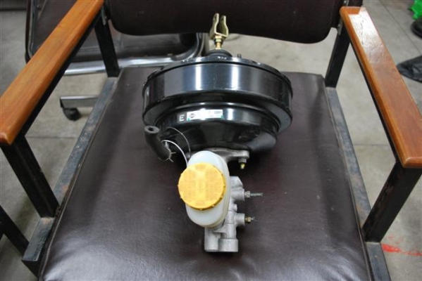 ขายหม้อลมเบรคชั้นครึ้ง ขายหม้อลมเบรคชั้นครึ้ง