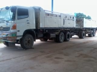 ขายรถ 22 ล้อพ่วงแม่-ลูกดัมพ์ HINO MEGA 320 ปี 2549 ลูกพ่วง 3 คานแท้ดัมพ์กระบะเหล็กอู่พระลานคอกเสมอหัว ราคา 2800000 ต่อรองได้