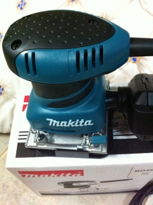ขาย เครื่องขัดกระดาษทราย Makita B04558 ราคาถูกมาก ขาย เครื่องขัดกระดาษทราย Makita B04558 ราคาถูกมาก