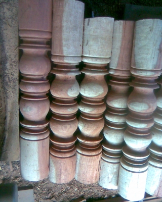 ไม้แดงไม้ประดู่หน้า 5-6 นิ้วกลึงกลม