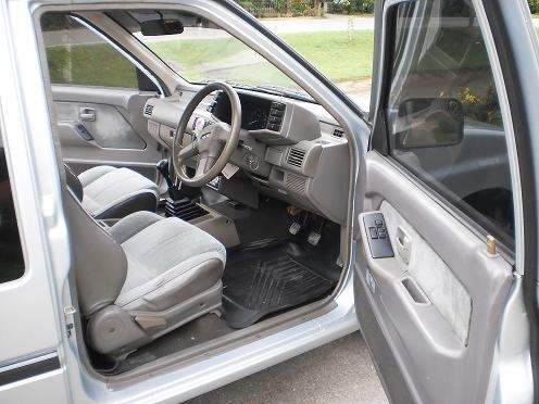 ISUZU 2.5SLX หน้าหนูเดิมๆประหยัดสุดๆๆๆ ISUZU 2.5SLX หน้าหนูเดิมๆประหยัดสุดๆๆๆ