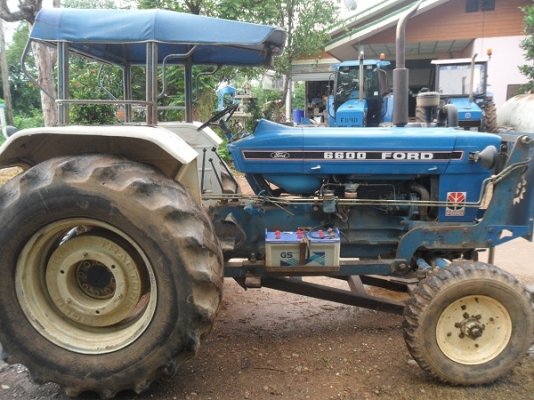 คุณโทน..รับรถแล้ว รถไถ ฟอร์ด5000 T5 มีอุปกรณ์พร้อมใช้งานมีทะเบียนพร้อมโอน 430,000 แถมยางหน้า1คู่ ผานไถ26" 3ใบ