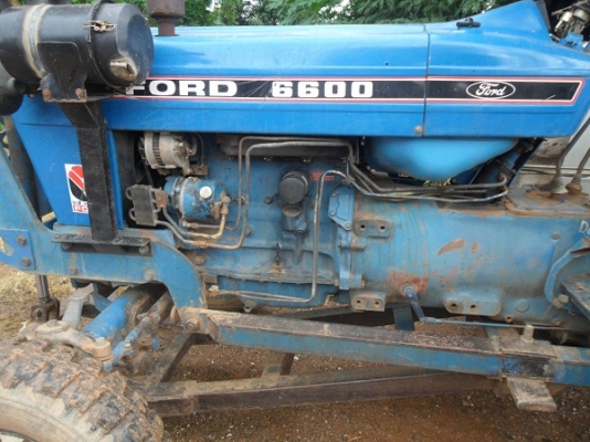 คุณโทน..รับรถแล้ว รถไถ ฟอร์ด5000 T5 มีอุปกรณ์พร้อมใช้งานมีทะเบียนพร้อมโอน 430,000 แถมยางหน้า1คู่ ผานไถ26" 3ใบ