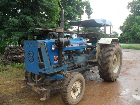 คุณโทน..รับรถแล้ว รถไถ ฟอร์ด5000 T5 มีอุปกรณ์พร้อมใช้งานมีทะเบียนพร้อมโอน 430,000 แถมยางหน้า1คู่ ผานไถ26" 3ใบ