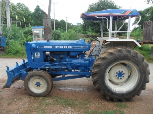 ขายแล้ว รถไถฟอร์ด5000 เครื่องT1 รถเดิม เครื่อง,เกียร์,ท้าย,ไฮ ดี ยางหน้า/หลังสภาพสวยพร้อมใช้งาน