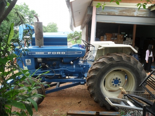 ขายแล้ว รถไถฟอร์ด5000 เครื่องT1 รถเดิม เครื่อง,เกียร์,ท้าย,ไฮ ดี ยางหน้า/หลังสภาพสวยพร้อมใช้งาน