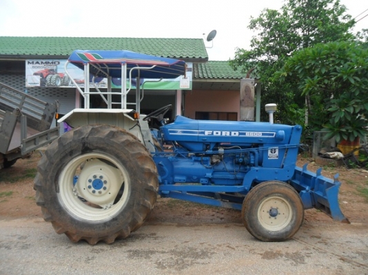 ขายแล้ว รถไถฟอร์ด5000 เครื่องT1 รถเดิม เครื่อง,เกียร์,ท้าย,ไฮ ดี ยางหน้า/หลังสภาพสวยพร้อมใช้งาน