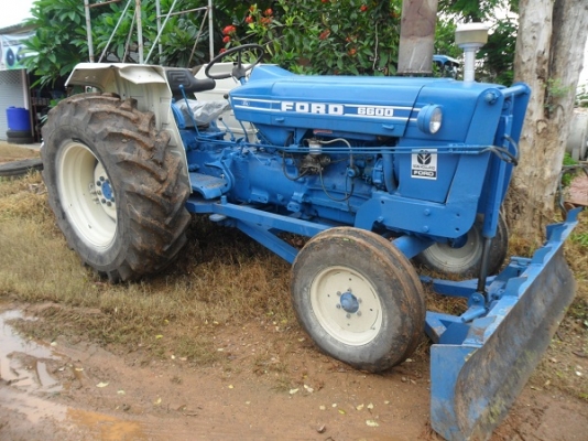 ขายแล้ว รถไถฟอร์ด5000 เครื่องT1 รถเดิม เครื่อง,เกียร์,ท้าย,ไฮ ดี ยางหน้า/หลังสภาพสวยพร้อมใช้งาน