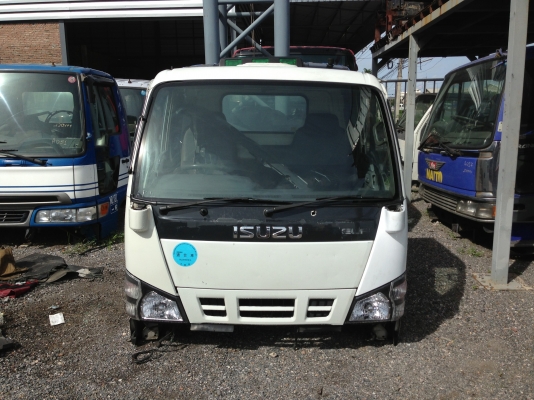 หัวเก๋ง NKR ตาเพชร หลังคาสูง 12v