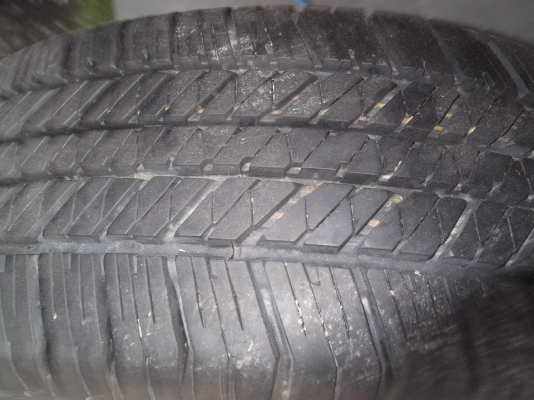 ขายแม็ค ขอบ 20/265/50 พร้อมยางAURORA (จัดส่งได้ครับ) ขายแม็ค ขอบ 20/265/50 พร้อมยางAURORA (จัดส่งได้ครับ)