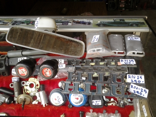 ขายอะไหล่รฤกะบะรุ่นเก่าคลาสสิคหลายรายการสนใจชิ้นไหนคลิก!เข้าไปดูได้เลยอะไหล่ทุกชิ้นสต็อกของอยู่ที่ร้าน  DATSUN  TOYOTA  ISUZU MAZDAฤาไม่มีชิ้นไหนให้ระบุว่าต้องการอะไรสามารฤจัดหาให้ได้เลย