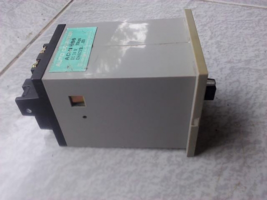 ตัวนับจำนวนชิ้นงาน พร้อมส้่งตัดการทำงานได้ด้วยเมื่อถึงจำนวนที่ตั้งเอาไว้(มีVDO ให้ดูตังอย่าง)