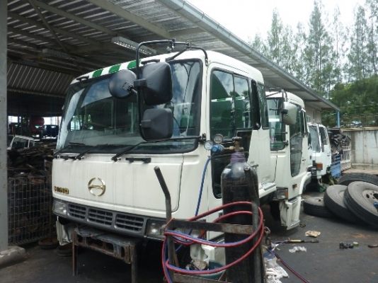 หัวเก๋ง HINO PROFIA B828
