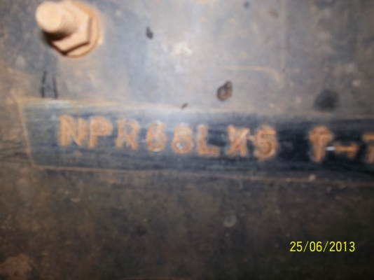 ขาย6ล้อดั๊ม   NPR   เครื่อง   120แรง  ฝาขาว