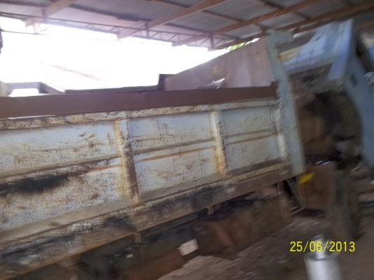 ขาย6ล้อดั๊ม   NPR   เครื่อง   120แรง  ฝาขาว