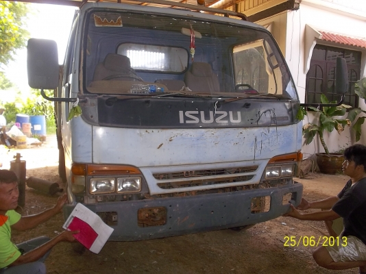 ขาย6ล้อดั๊ม   NPR   เครื่อง   120แรง  ฝาขาว