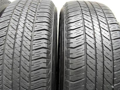 ขายยาง BRIDGESTONE DUELER H/T 684 ปี3012(1ชุด) ไม่มีป่ะ ดอกยางสดๆไม่มีกินข้าง 265/65/17 ราคา8,400 ดูของแถวปากเกร็ด สนใจติดต่อ 090-676-4651 เบียร์ครับ
