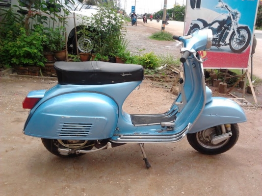 ((ลูกค้าฝากขาย )) เวสป้า 150   สักคัน  ราคาเบาๆ มีทะเบียน