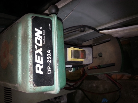 สว่านไฟฟ้ายี่ห้อ REXON DP-250(ราคาต่อรองได้)