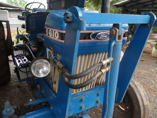 ฝากขาย รถไถฟอร์ด 6610 เพลาเดียว รุ่นปั้มเหลี่ยม พร้อมอุปกรณ์ รถห้างแองโกลไทย สีเดิมๆ