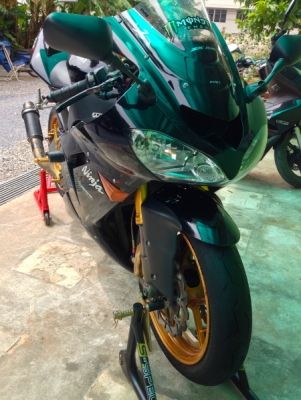 ขายzx10r 04-05 แต่งเตม สพมแล้ว