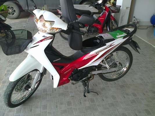 Wave110I ขาวแดง ปี55 รถ 9เดือน