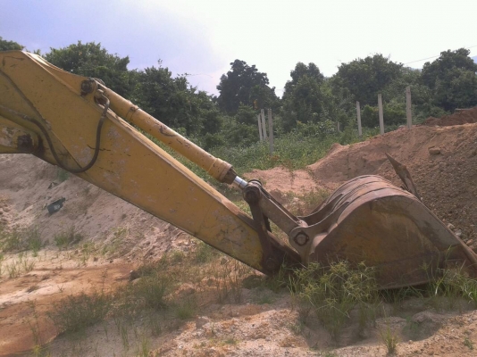 ขายแบ็คโฮโกเบโก มาร์คที 220 มี 2 ตัว เครื่องเดิมๆราคา 700000 ต่อรองได้อีก สภาพสวยพร้อมใช้งาน ขายแบ็คโฮโกเบโก มาร์คที 220 มี 2 ตัว เครื่องเดิมๆราคา 700000 ต่อรองได้อีก สภาพสวยพร้อมใช้งาน