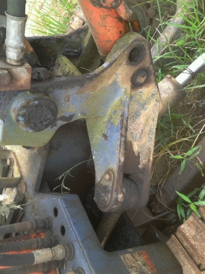 ขายแบ็คโฮโกเบโก มาร์คที 220 มี 2 ตัว เครื่องเดิมๆราคา 700000 ต่อรองได้อีก สภาพสวยพร้อมใช้งาน ขายแบ็คโฮโกเบโก มาร์คที 220 มี 2 ตัว เครื่องเดิมๆราคา 700000 ต่อรองได้อีก สภาพสวยพร้อมใช้งาน