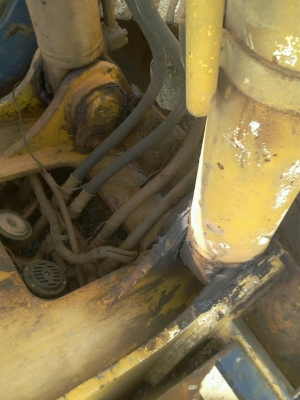 ขายแบ็คโฮโกเบโก มาร์คที 220 มี 2 ตัว เครื่องเดิมๆราคา 700000 ต่อรองได้อีก สภาพสวยพร้อมใช้งาน ขายแบ็คโฮโกเบโก มาร์คที 220 มี 2 ตัว เครื่องเดิมๆราคา 700000 ต่อรองได้อีก สภาพสวยพร้อมใช้งาน