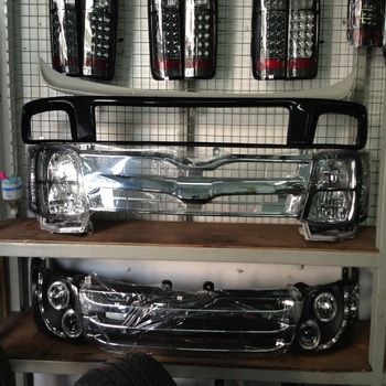 อะไหล่แต่งรถตู้ commuter หลังคาเตี้ย