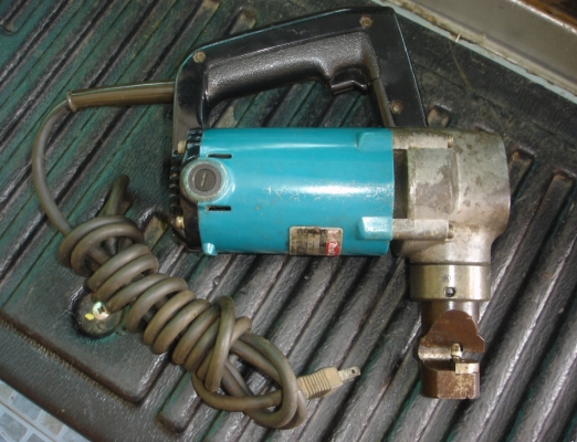 ขายMAKITA JN3200 เครื่องฉลุแผ่นโลหะ 3.2mm(1/8 ) 660W