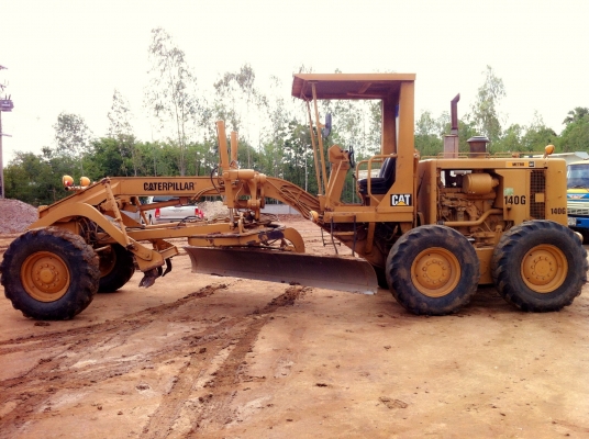 ขายรถเกรด. CAT. 140g. เครื่อง5md. 8z. ซีเลี่ยน. สูง 3พันกว่า. เอกสารครบ