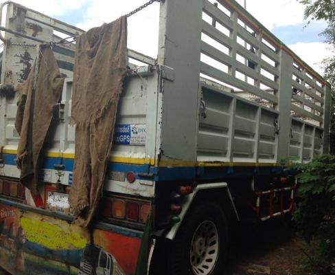 ขาย10ล้อ พ่วง แม่+ลูก ดั๊มเกษตร ISUZU DECA FXZ 320 EURO2 ปี48 เครื่องเดิมเกียร์เดิม  กระบะดั๊มเหล็กเกษตร อู่CTV สภาพสวย ไม่ผุไม่แตก หัวบางเดิมภายในสวยครบ แอร์เย็น ลูก2คานดั๊มเกษตร อู่CTV ยาว 6.20ม.สภาพสวย พื้นไม่บุบ ยางดีครบทั้งแม่+ลูก พร้อมใช้ พร้อมลุยงา