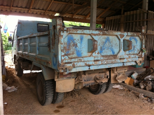 ขายด่วน !! รถ 6 ล้อดัมพ์ ISUZU NPR-120 ปี 41 ฝาขาว สภาพพร้อมใช้งาน ขายด่วน !! รถ 6 ล้อดัมพ์ ISUZU NPR-120 ปี 41 ฝาขาว สภาพพร้อมใช้งาน