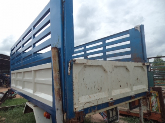 ขายกะบะดั้มเกษรเป็นของรถ6ล้อ อุปกรครบ พร้อมเอาไปติดตั้งได้เลยคับ