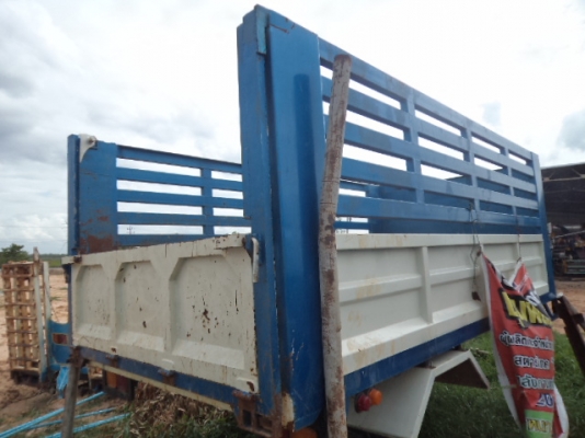 ขายกะบะดั้มเกษรเป็นของรถ6ล้อ อุปกรครบ พร้อมเอาไปติดตั้งได้เลยคับ