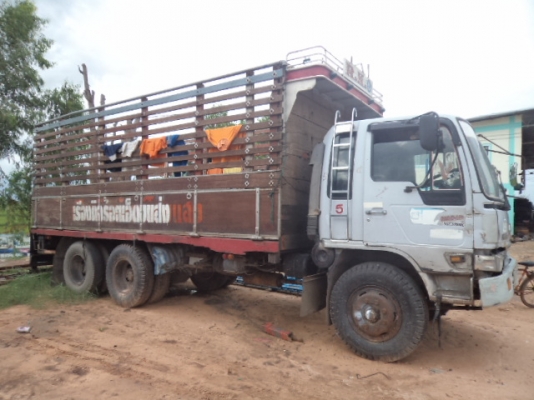 ขายรถ10ล้อฮีโน่KT925 เครื่องHO7C พวงมาลัยเพาเวอร์