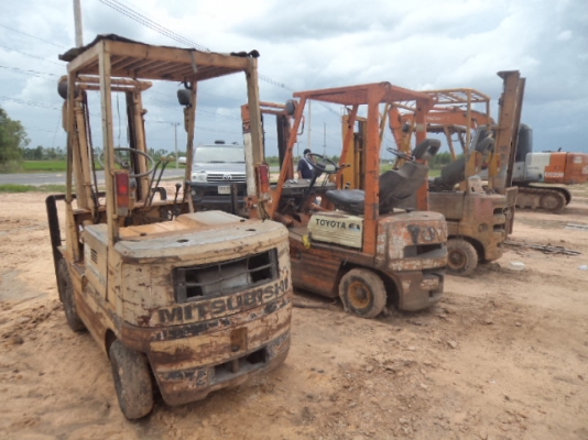 ขายรถฟอร์คลิฟต์ สภาพดีราคาถูกๆ เบนซิน 1.5