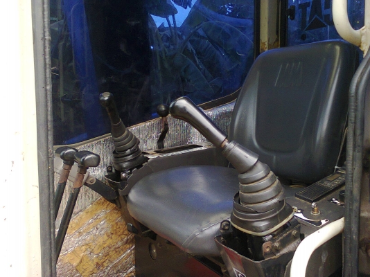 ขายรถแมกโค  MM 57 ,มิสูมิชิ. แอรเย็น โชหนา บูมไสล เอกสารอินวอย