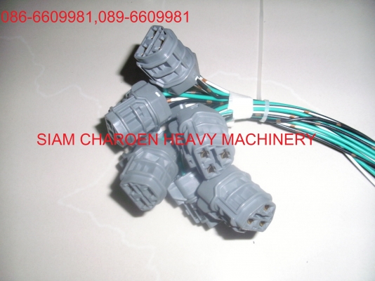 ปลั๊กรถขุดรุ่นต่างๆ ปลั๊กรถขุดรุ่นต่างๆ