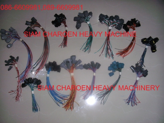 ปลั๊กรถขุดรุ่นต่างๆ