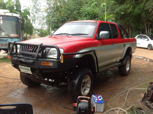 ปรับราคา ขายตัด ปี 1999 มือเดียวออกห้าง รถไม่หนา รถต้องเก็บสี เอกสารครบภาษีไม่ขาด