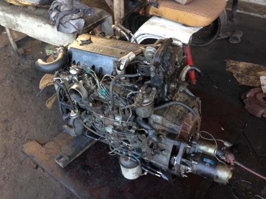 เครื่องยนต์ 4HF1 125แรง