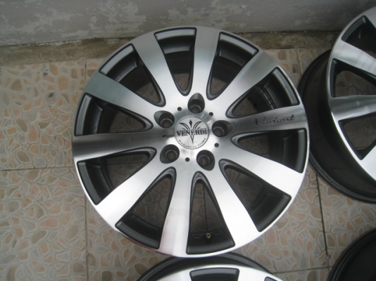 ขายล้อแม็ก Venerdi Variant 17"x7" et45  5รู114.3 (081-3747940)