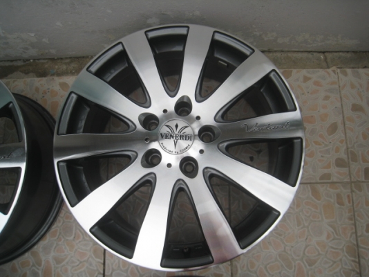 ขายล้อแม็ก Venerdi Variant 17"x7" et45  5รู114.3 (081-3747940)