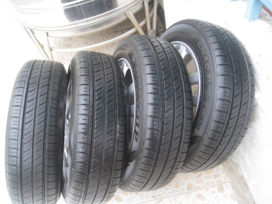 ขายล้อแม็ก Honda brio 14"x5" 4 รู100 et50+ ยางปี 12 (081-3747940)