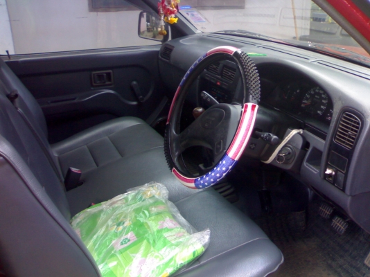 ขาย NISSAN BIG Mฝาแดงตอนเดียวปี40 จอโค้งเครื่องดี คัทชีสวยๆ ขาย NISSAN BIG Mฝาแดงตอนเดียวปี40 จอโค้งเครื่องดี คัทชีสวยๆ