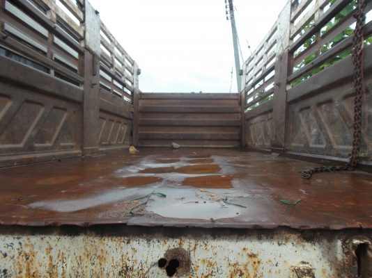 ขายด่วนรถสิบล้อFM3Mดรั้ม2เพลาเครือง240แรงม้าปี38